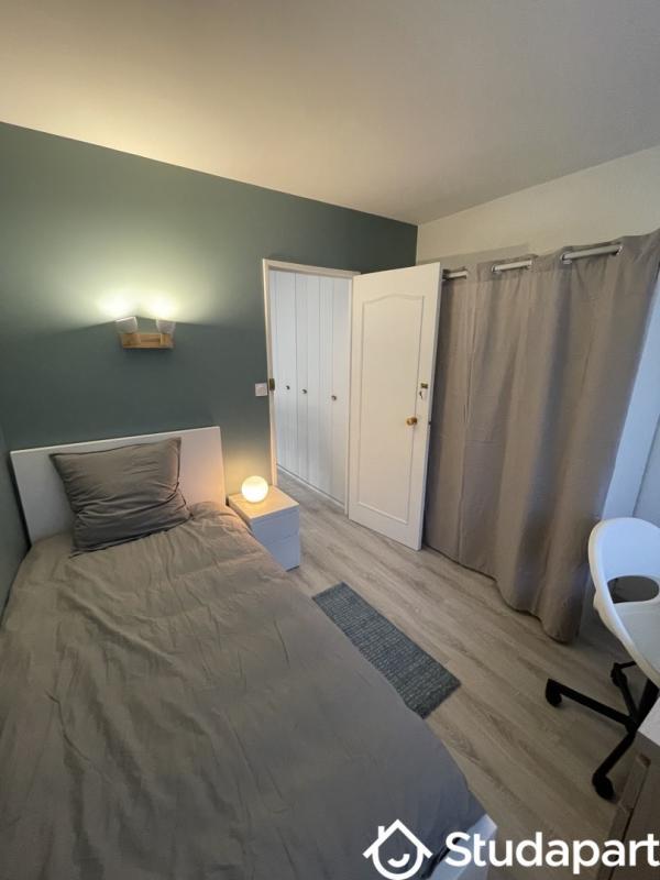 Chambre - 10 m² - 1 pièce