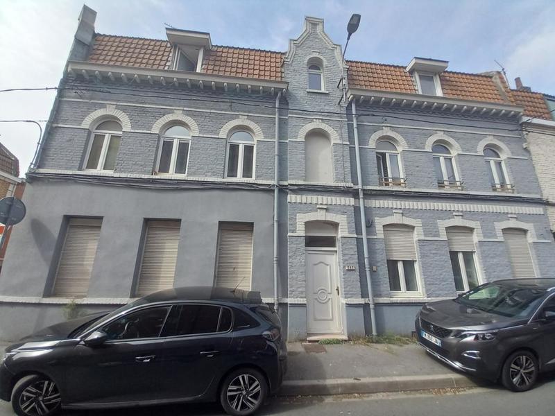 Immeuble - 250 m² - 15 pièces