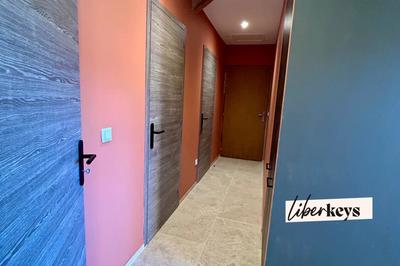 Appartement - 99 m² - 4 pièces