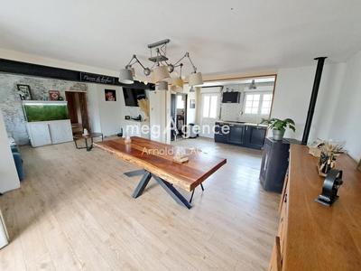 Maison de village - 120 m² - 6 pièces