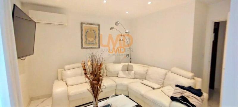 Appartement - 92 m² - 5 pièces