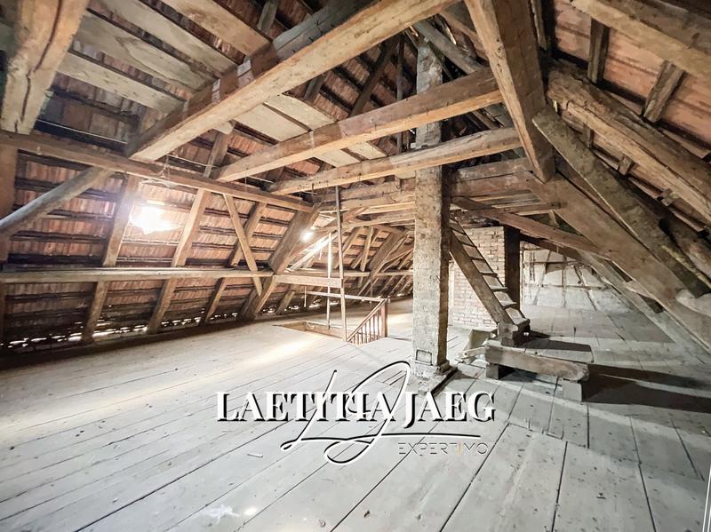 Maison - 196 m² - 8 pièces