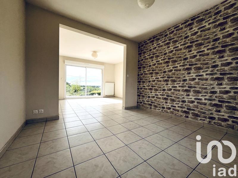 Maison - 92 m² - 5 pièces