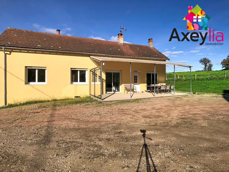 Maison - 95 m² - 4 pièces