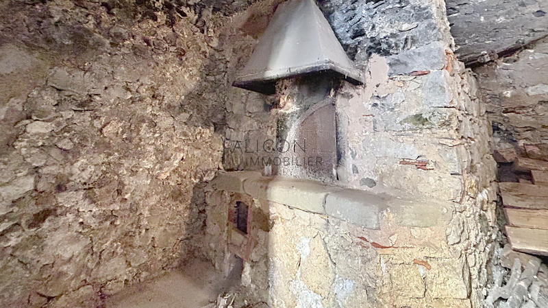 Maison de village - 94 m² - 6 pièces