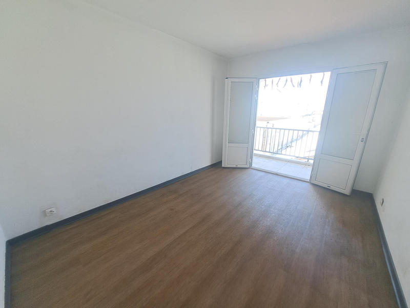Appartement - 75 m² - 2 pièces