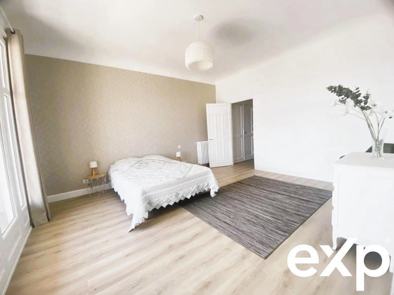 Appartement - 96 m² - 3 pièces