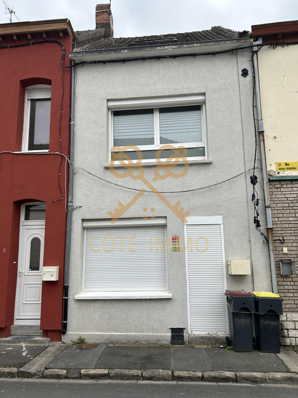 Maison - 70 m² - 4 pièces