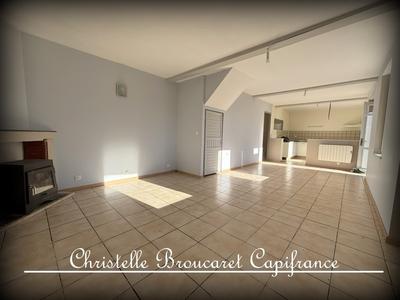 Maison - 90 m² - 3 pièces