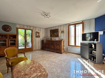 Appartement - 79 m² - 3 pièces