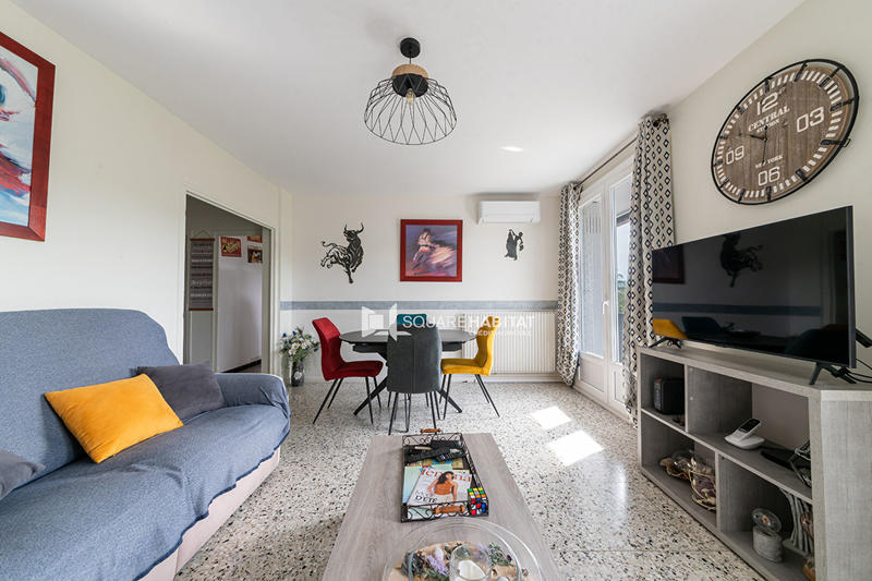 Appartement - 80 m² - 4 pièces