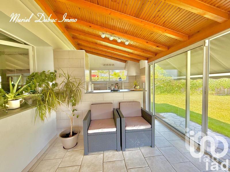 Maison - 200 m² - 7 pièces