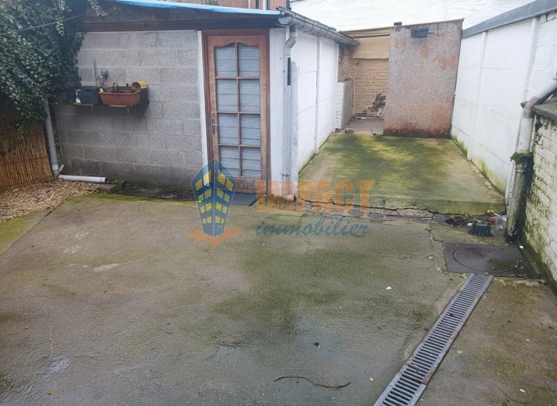 Immeuble - 86 m² - 3 pièces