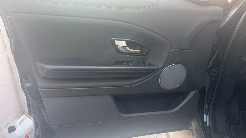 Land Rover Range Rover Evoque 2.0 D150 150.0 Dynamic Business