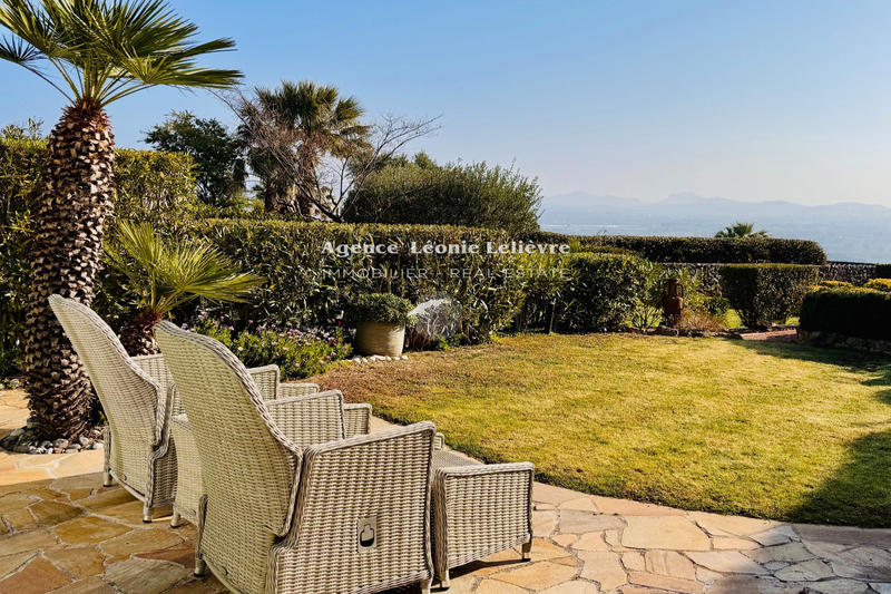 Maison - 102 m² - 4 pièces