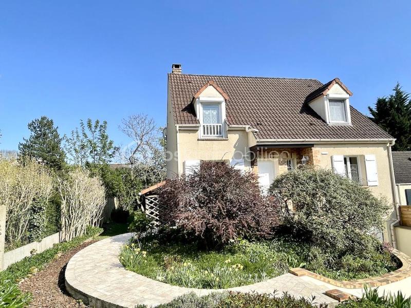 Pavillon - 104 m² - 6 pièces