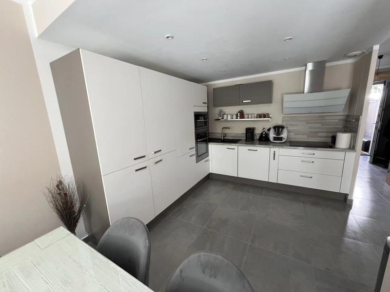 Appartement - 88 m² - 4 pièces