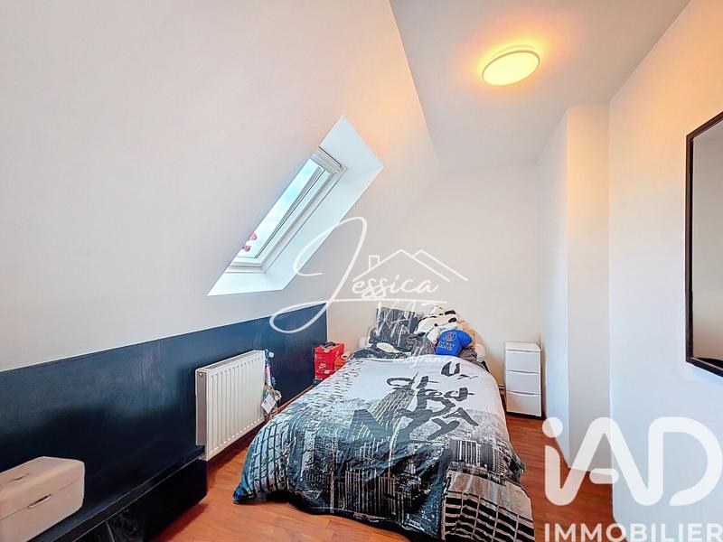 Maison - 126 m² - 8 pièces