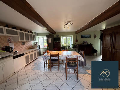 Viager - Maison ancienne - 108 m² - 4 pièces