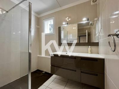 Villa - 170 m² - 6 pièces