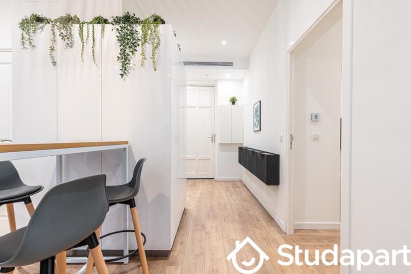 Chambre - 89 m² - 1 pièce