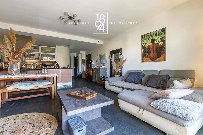 Appartement - 72 m² - 3 pièces