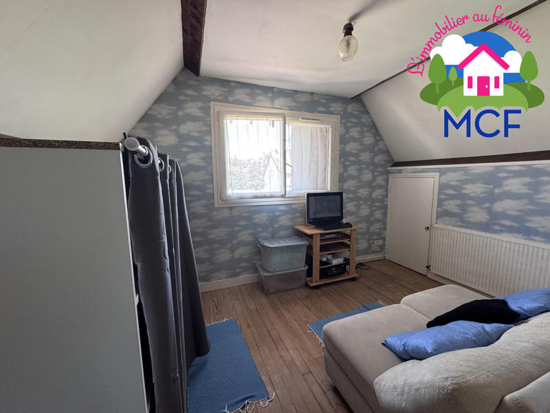 Maison traditionnelle - 121 m² - 7 pièces