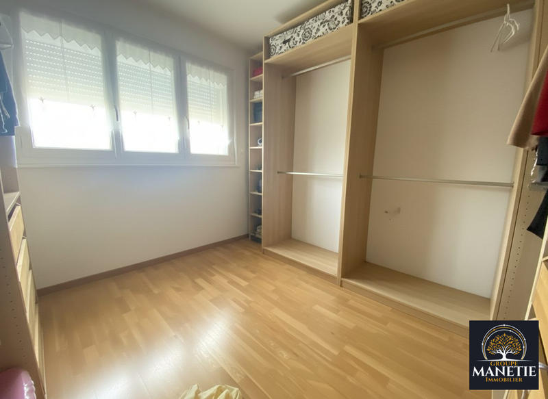 Maison - 128 m² - 7 pièces