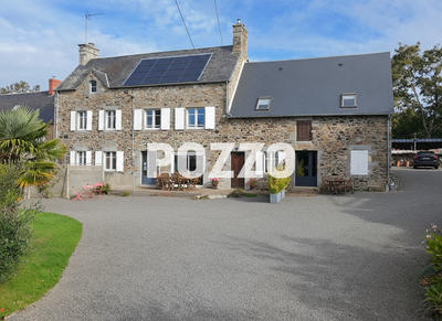 Maison - 207 m² - 10 pièces