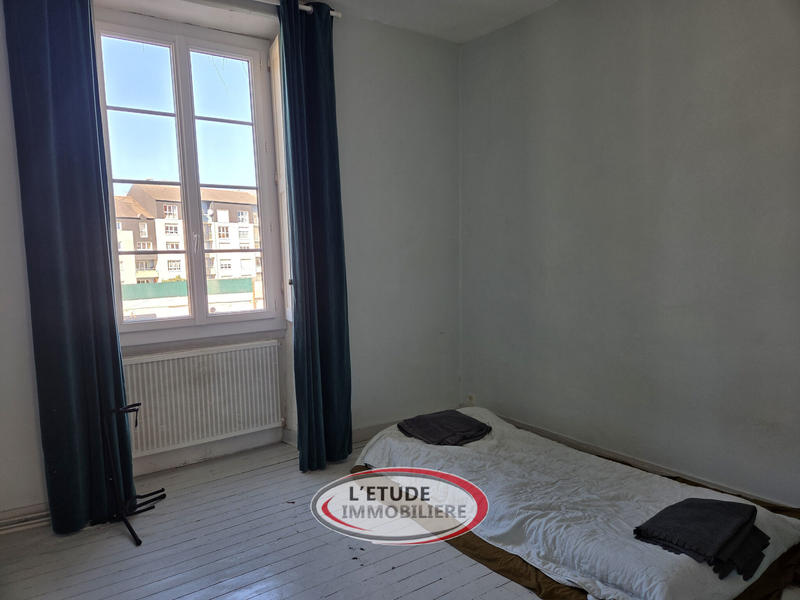Appartement - 161 m² - 8 pièces