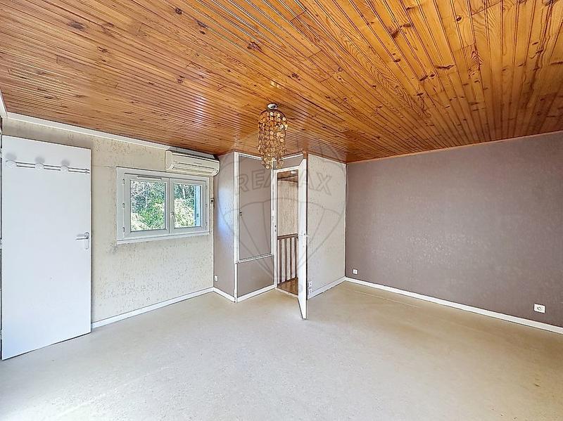 Mazet - 52 m² - 2 pièces