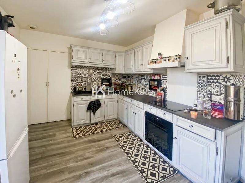 Maison - 100 m² - 6 pièces