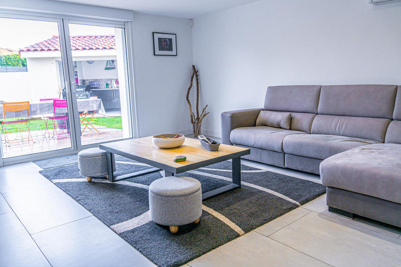 Maison - 220 m² - 7 pièces