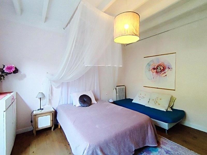 Maison - 177 m² - 7 pièces