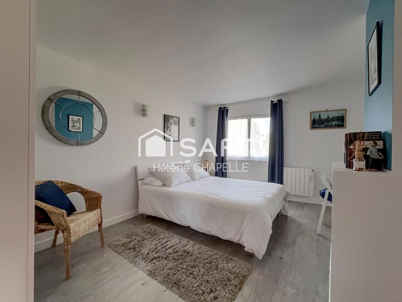 Maison - 185 m² - 10 pièces