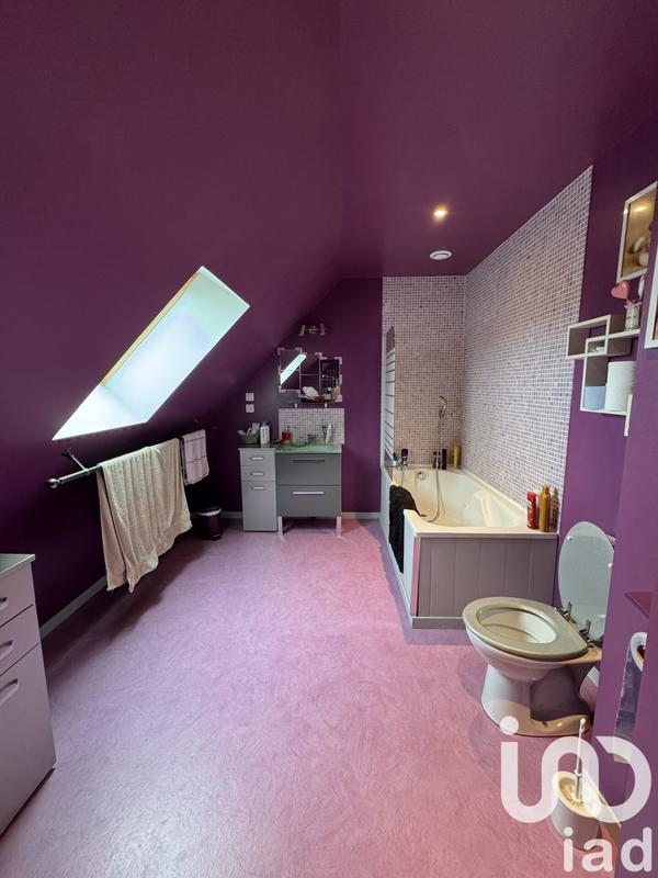 Maison - 140 m² - 5 pièces