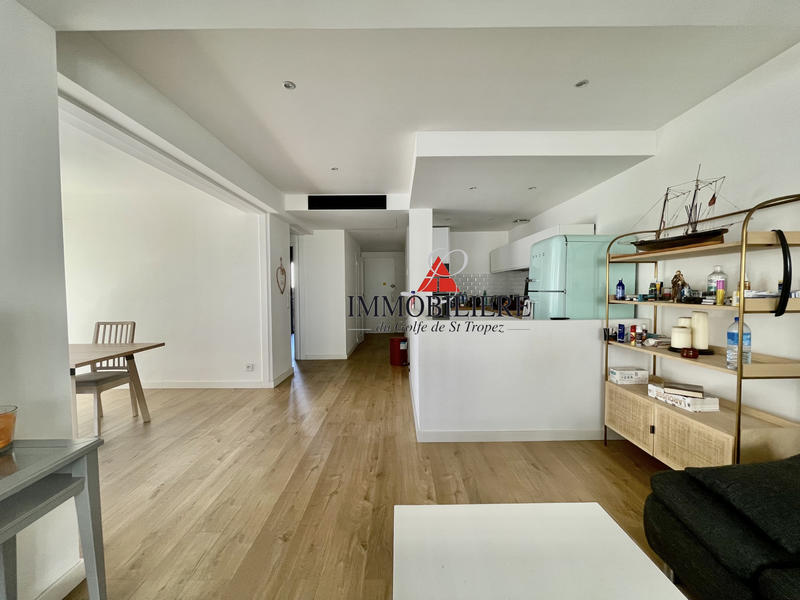 Appartement - 80 m² - 3 pièces