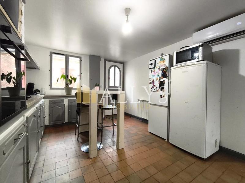 Maison de village - 93 m² - 3 pièces