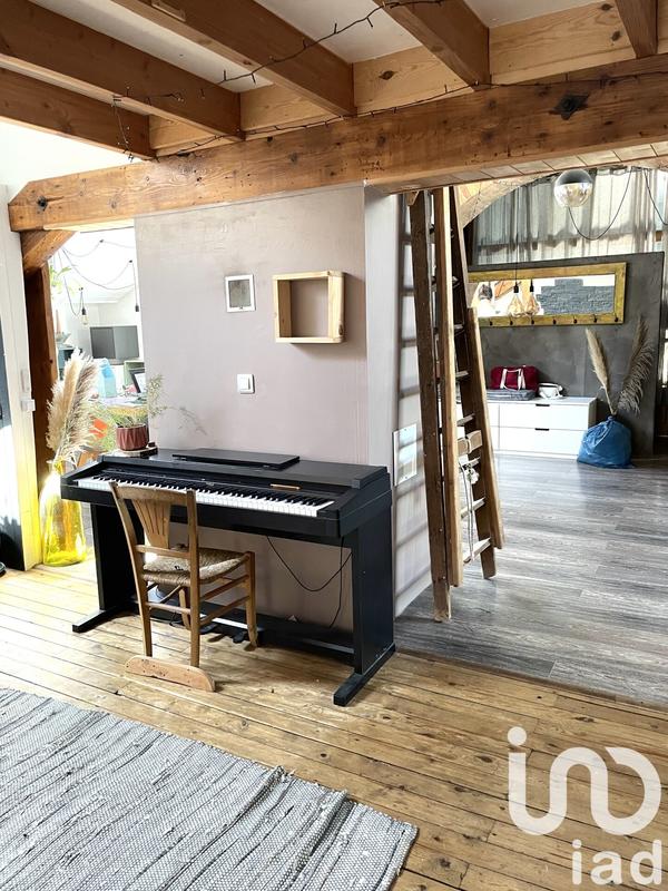 Appartement - 126 m² - 9 pièces