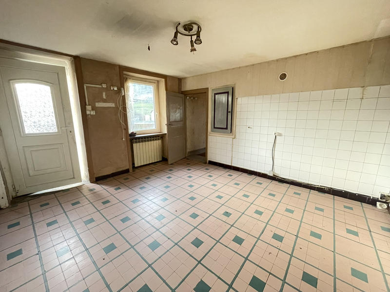 Maison - 94 m² - 4 pièces