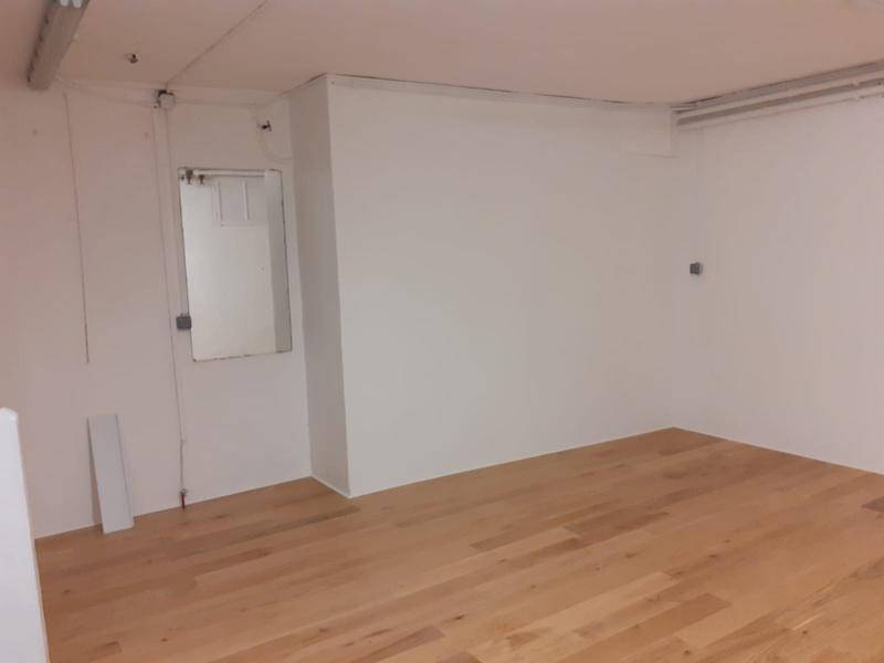 Magasins - 45 m² - 2 pièces