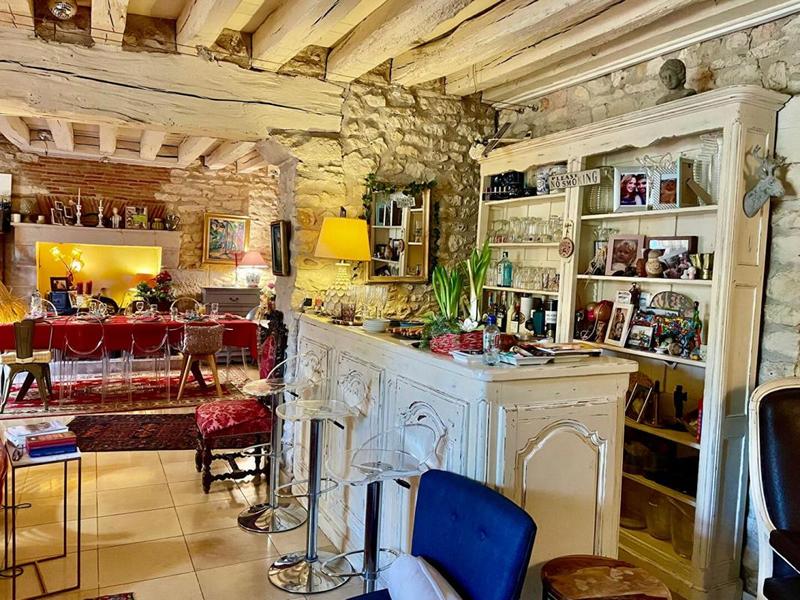 Maison - 233 m² - 6 pièces