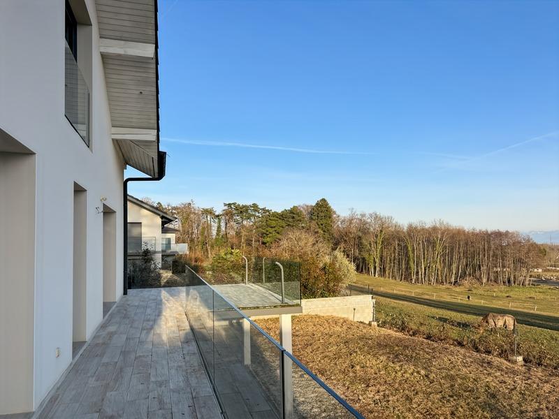 Maison - 234 m² - 7 pièces