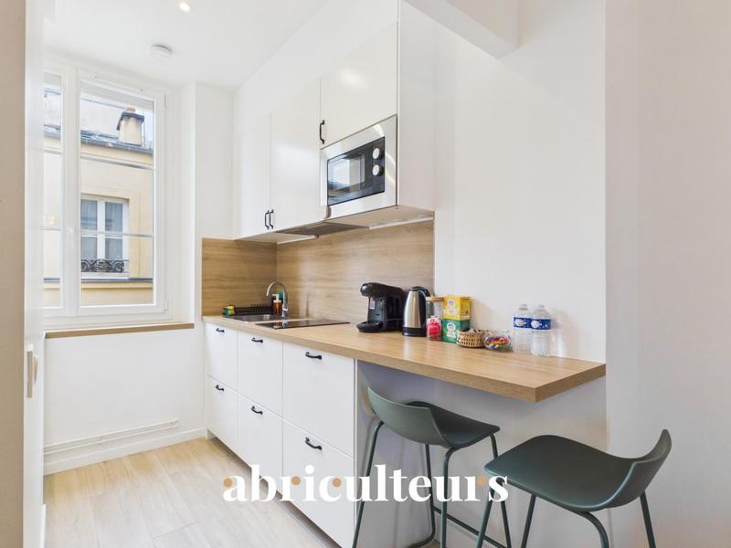 Appartement ancien - 18 m² - 1 pièce