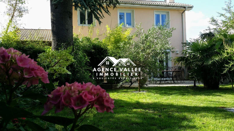 Maison - 110 m² - 5 pièces