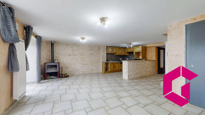 Maison - 98 m² - 4 pièces