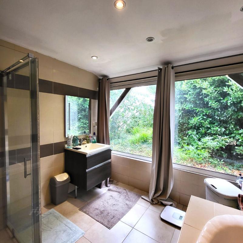 Maison - 121 m² - 5 pièces