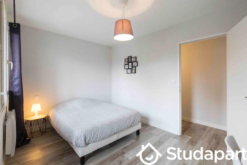 Chambre - 21 m² - 1 pièce