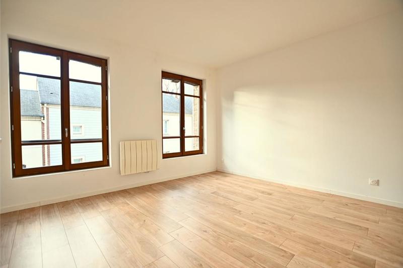 Maison de ville - 84 m² - 4 pièces