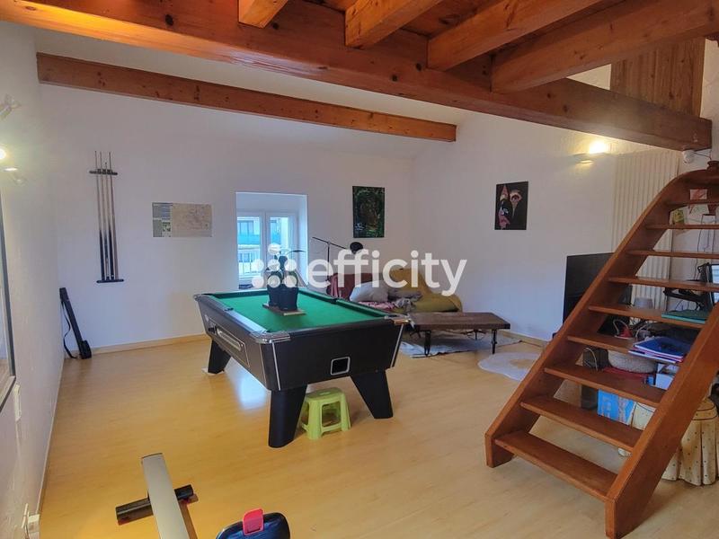 Appartement - 120 m² - 6 pièces